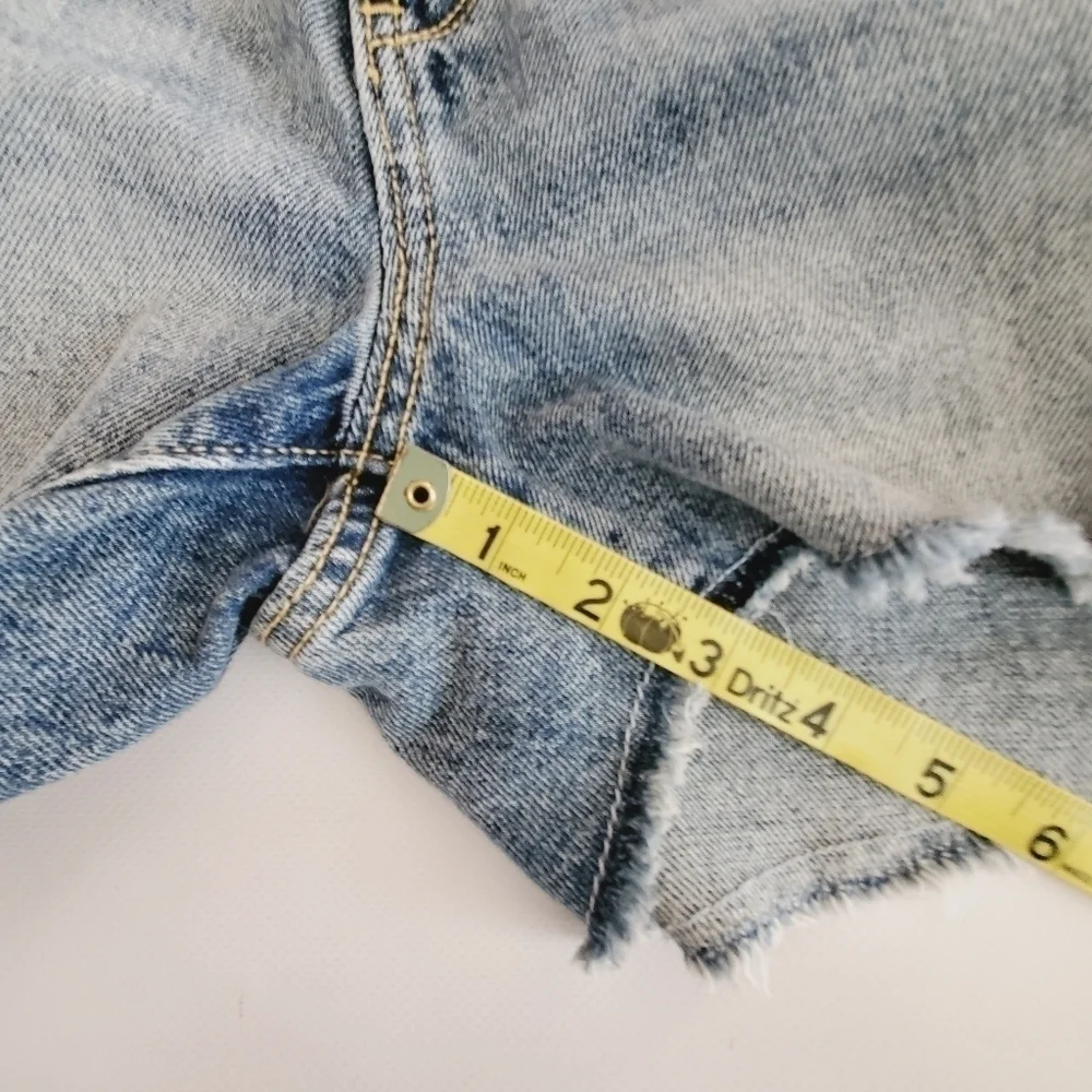 2116 * Old Navy Girls Global Trim Western Feather Denim Shorts Size 16 NWT